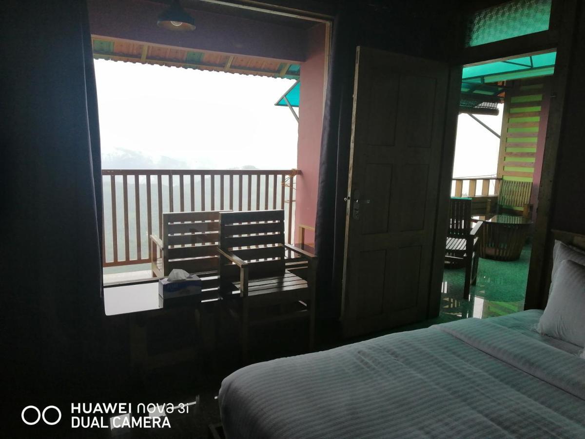 Stone Hills Hotell Kannur Exteriör bild