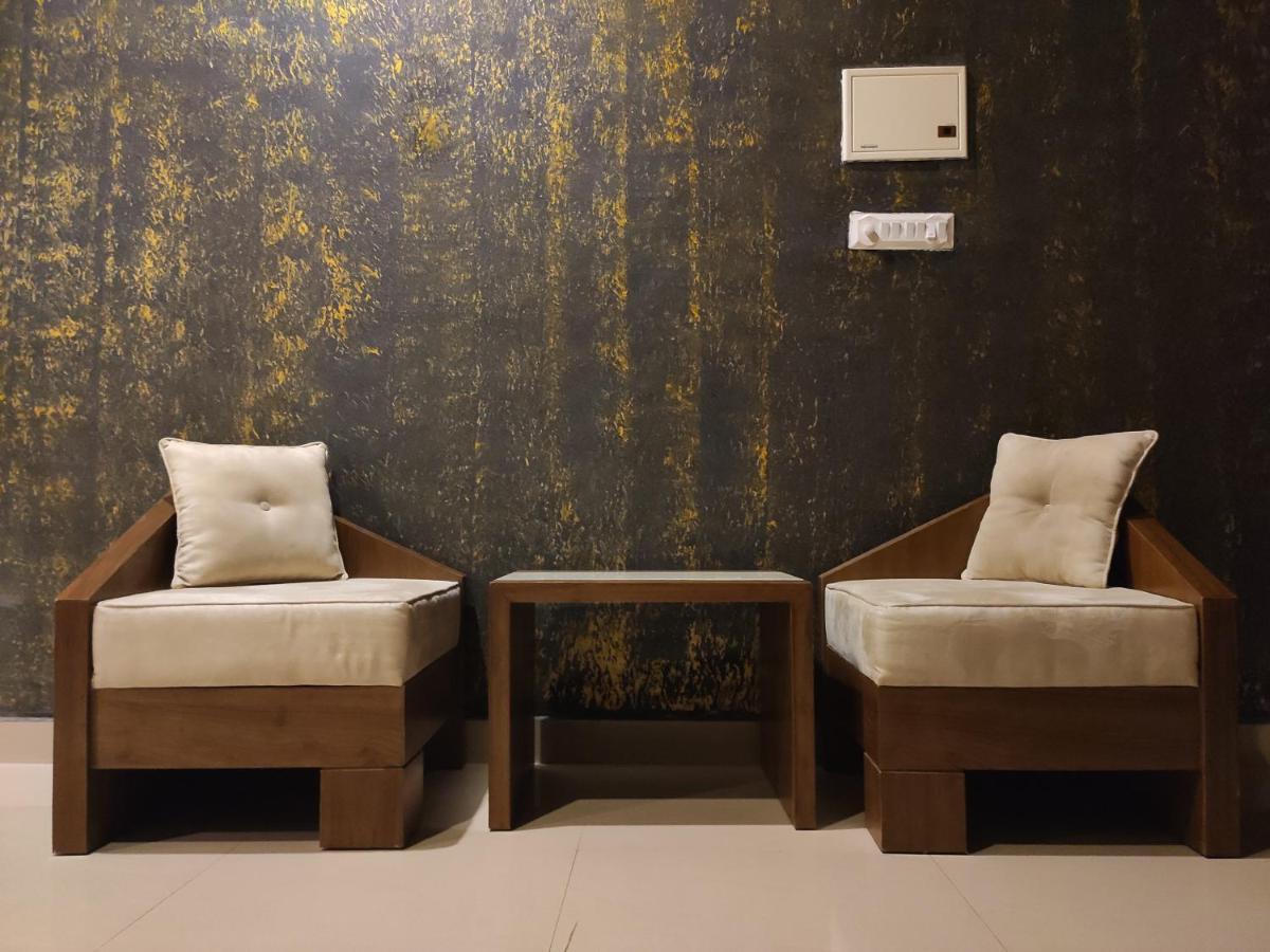 Stone Hills Hotell Kannur Exteriör bild